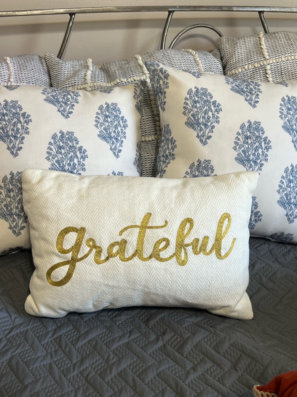 'Grateful' Gold Script Embroidered Decorative Pillow - Cream